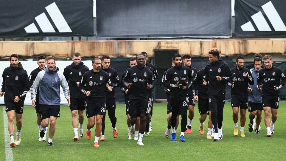 Beşiktaş Galatasaray derbisine ‘sıkıntılı’ çıkacak