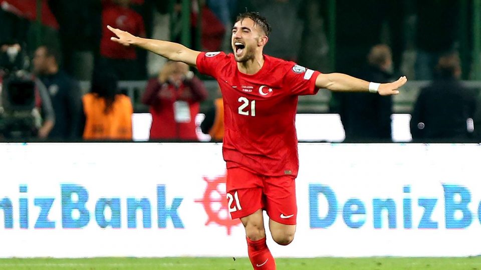 Yunus Akgün’ün attığı gol haftanın en iyisine aday