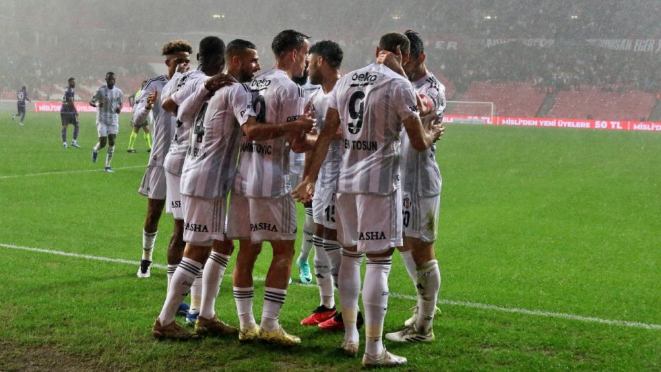 Beşiktaş Club Brugge’ü konuk edecek