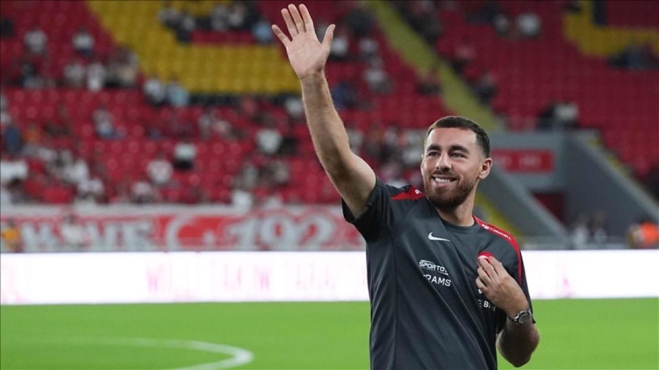 Orkun Kökçü, Beşiktaş için İstanbul’a geliyor